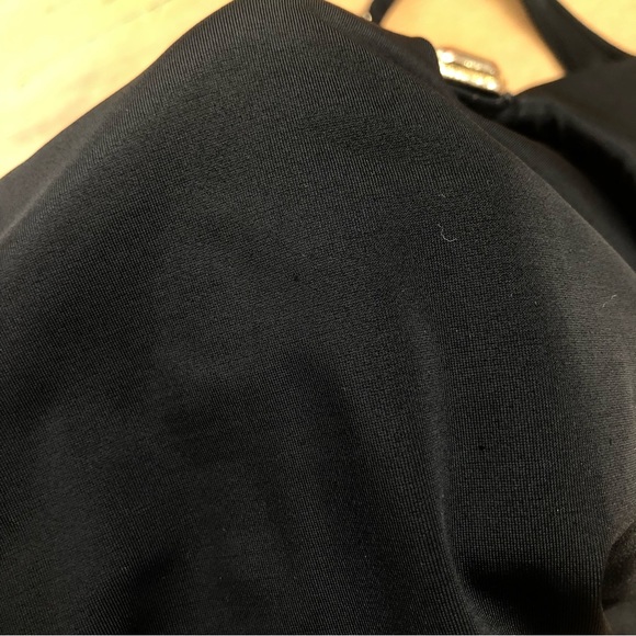 Elegant Black Women's Swimsuit - Picture 7 of 11